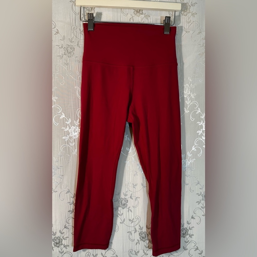 Lululemon Wunder Under High-Rise Crop 23” Cranberry Red Size 4 - Picture 5 of 7